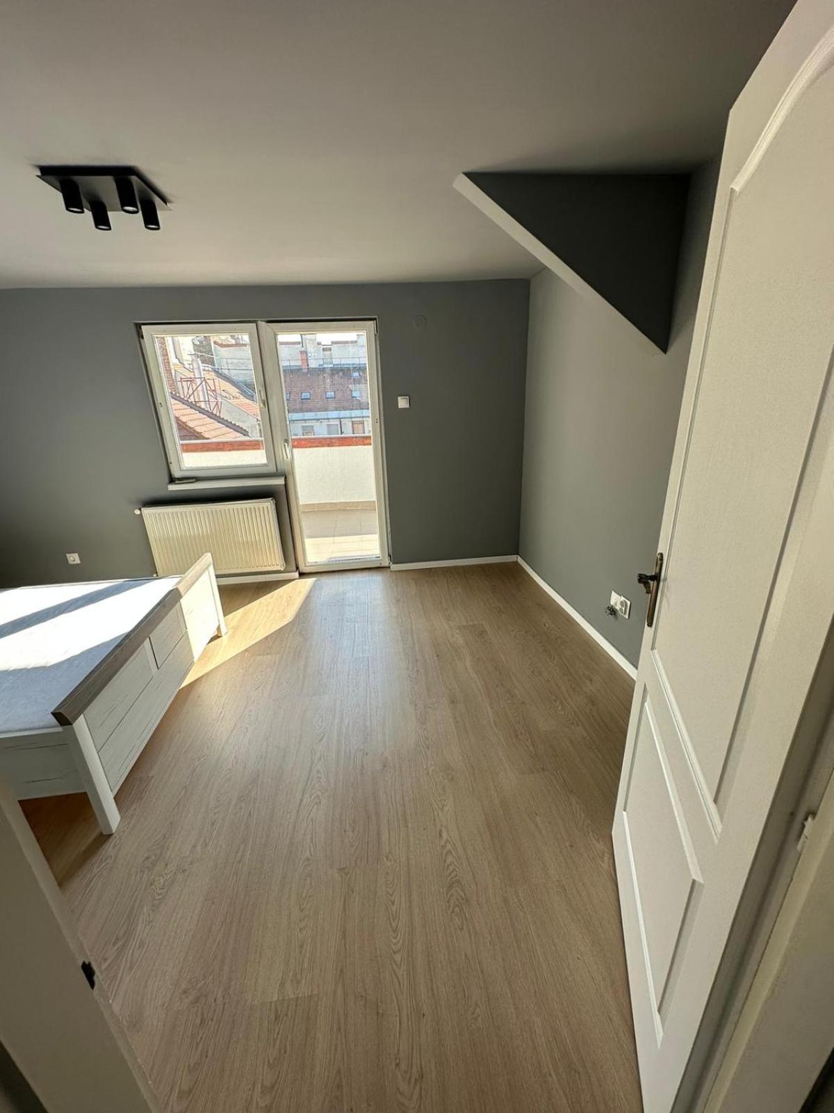 Luxury Duplex In The Center. Lejlighed